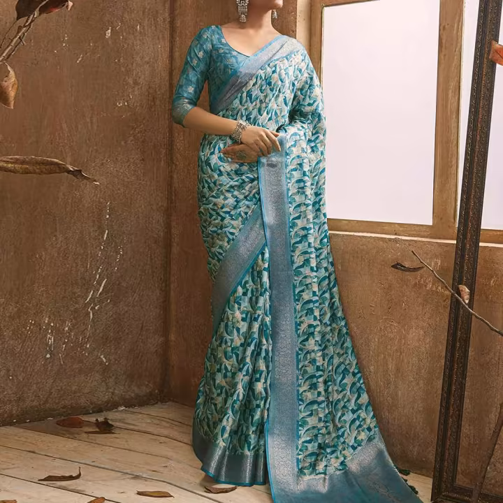 Printed Saree with Contrast Border & Tassels